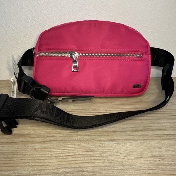 DKNY Women’s Belt Bag Fanny Pack - Hot Pink/ $58 Retail New NWT - Picture 1 of 3